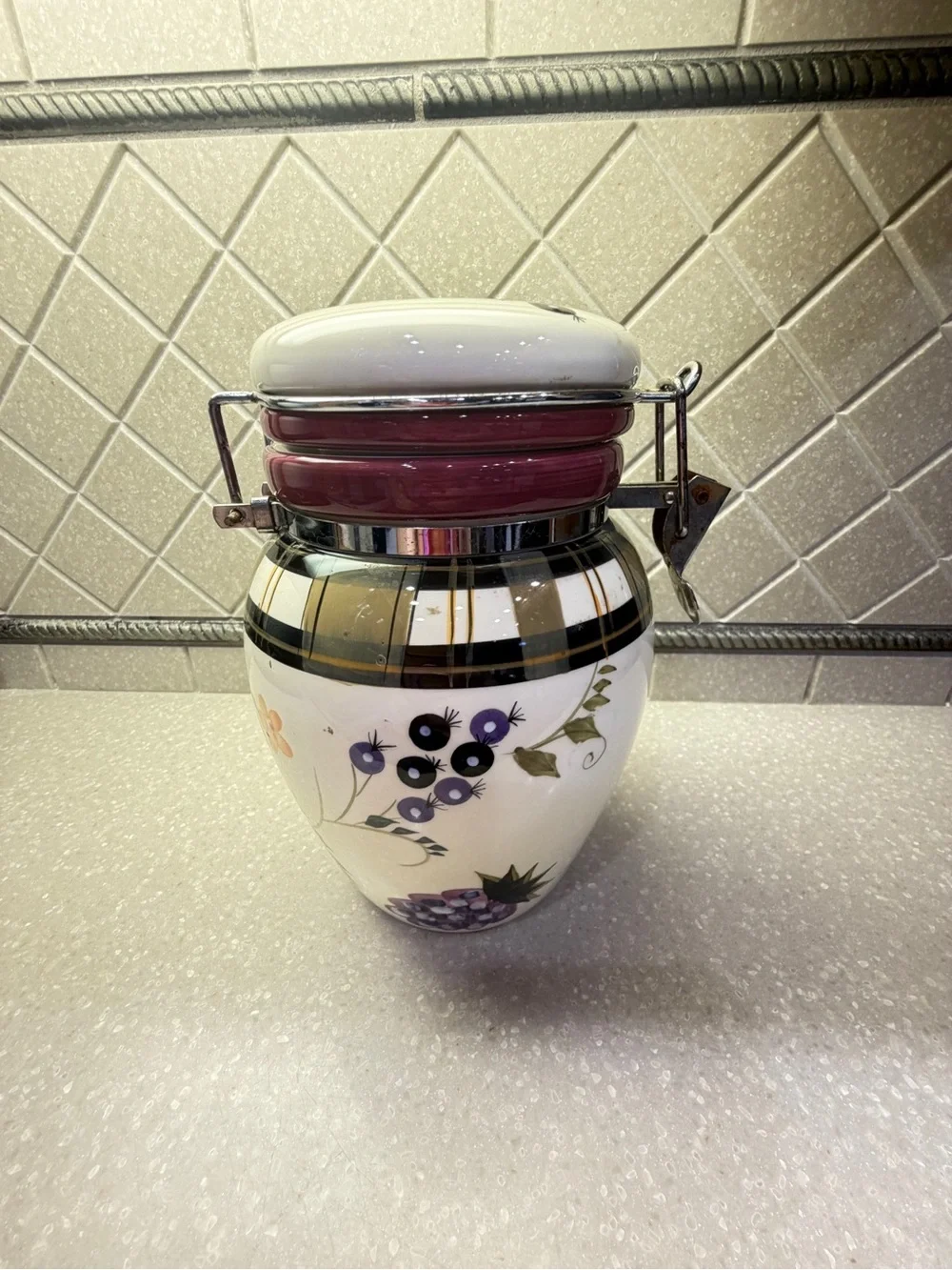 Oneida Strawberry Plaid Medium Canister